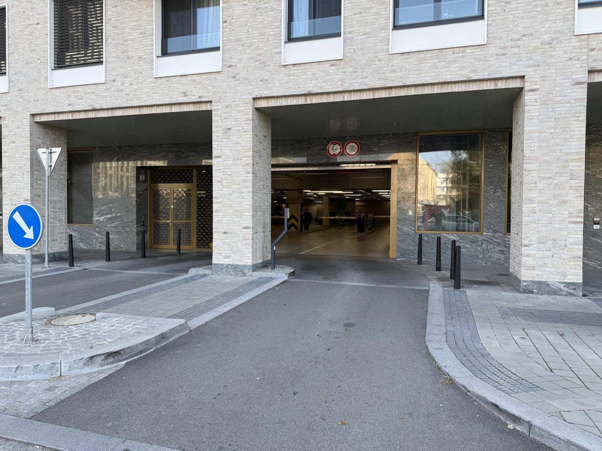 Apartment New Near The Centre Of *