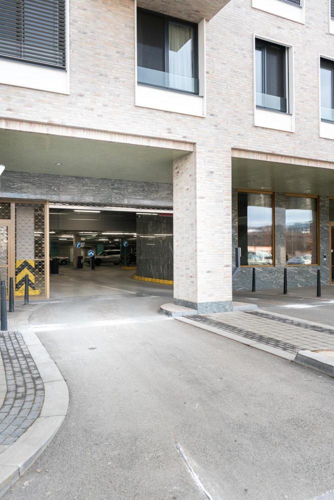 New Near The Centre Of Apartment